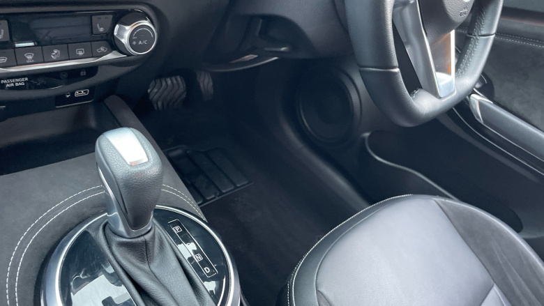 Nissan Juke 1.6 Hybrid Tekna+ 5dr Auto Hybrid Hatchback